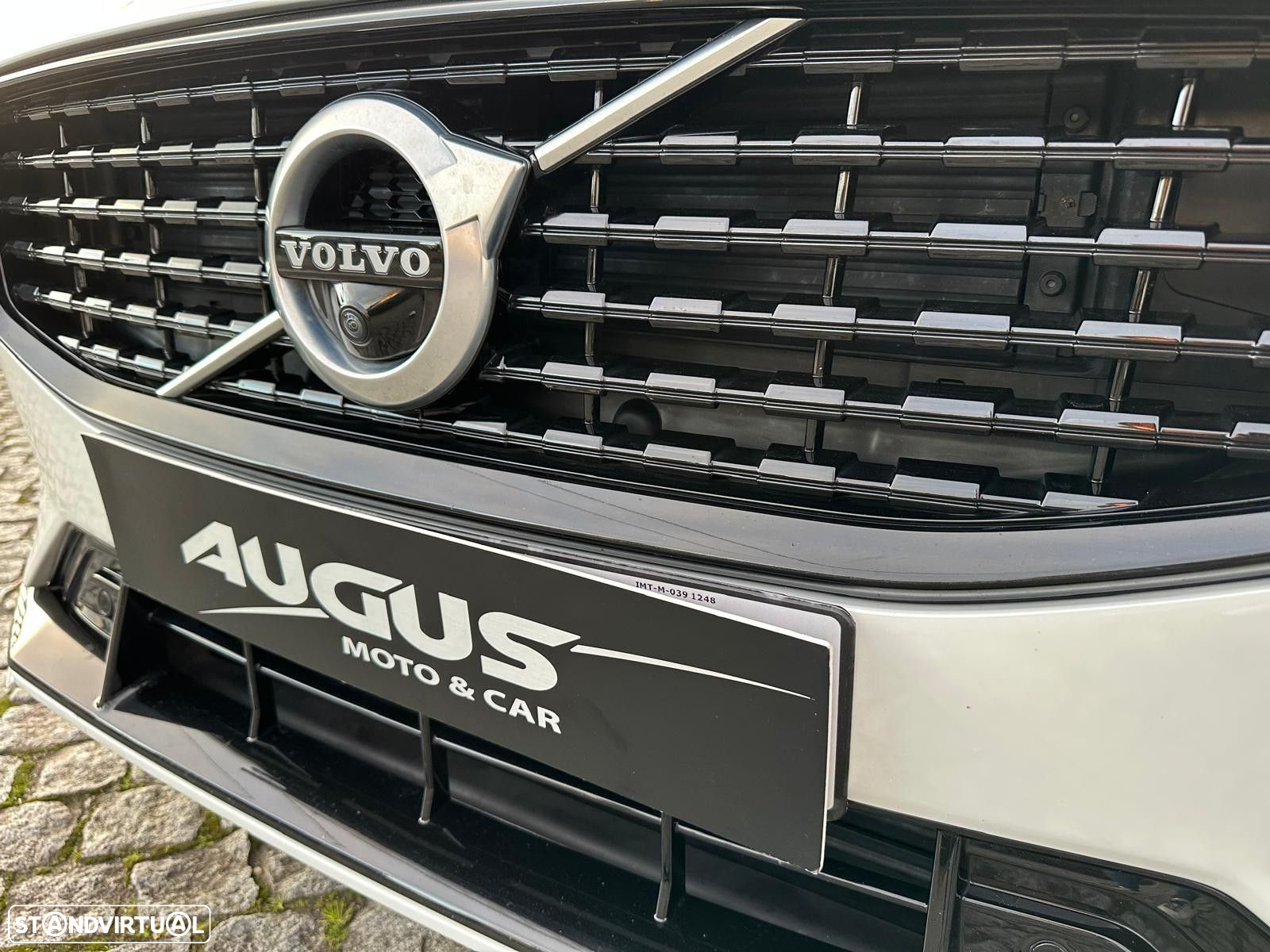 Volvo S60 2.0 T8 PHEV R-Design AWD - 13
