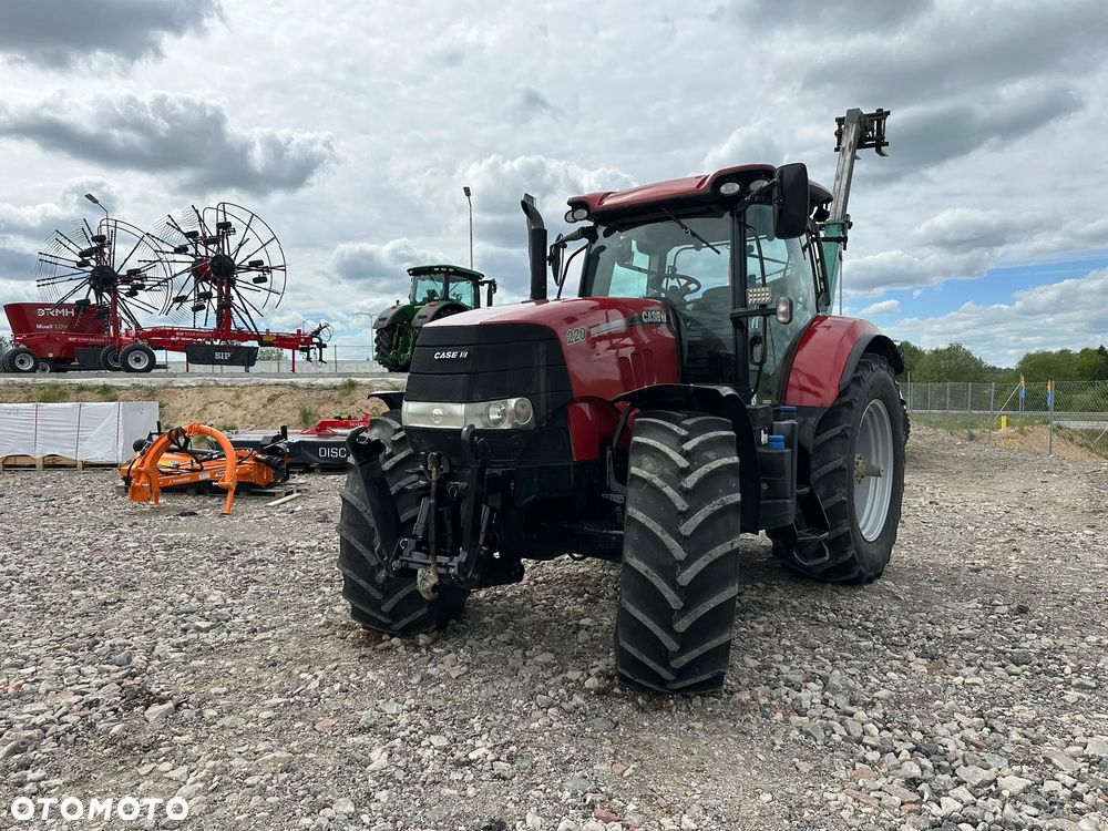 Case IH PUMA 220 - 14