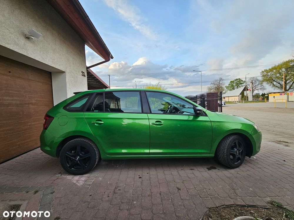 Skoda RAPID - 24