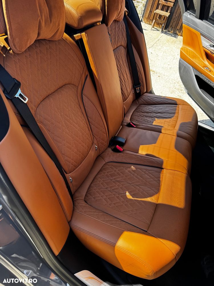 BMW Seria 7 740d xDrive - 12