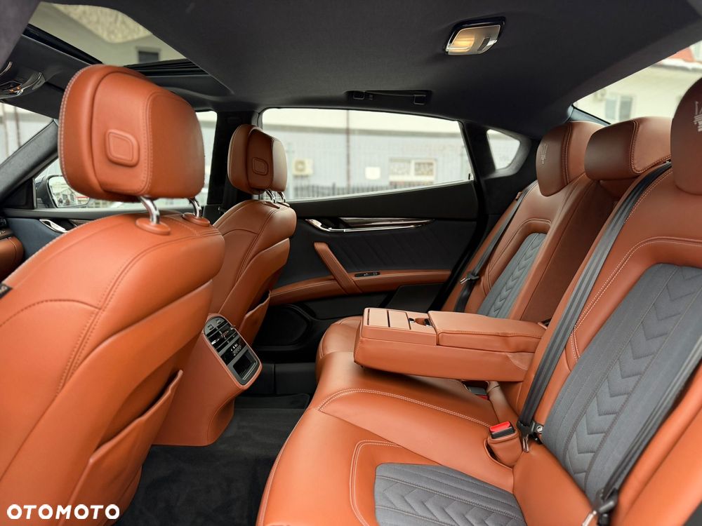 Maserati Quattroporte Q4 GranLusso S - 28