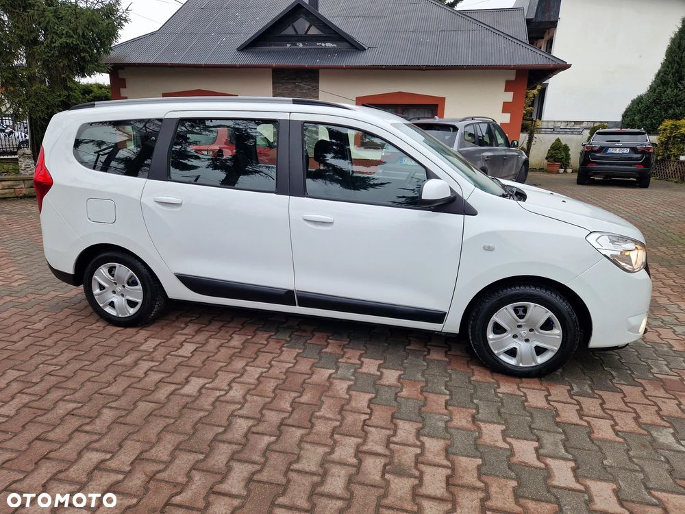 Dacia Lodgy 1.6 SCe Laureate S&S - 35
