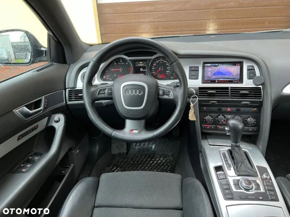 Audi A6 Avant - 16