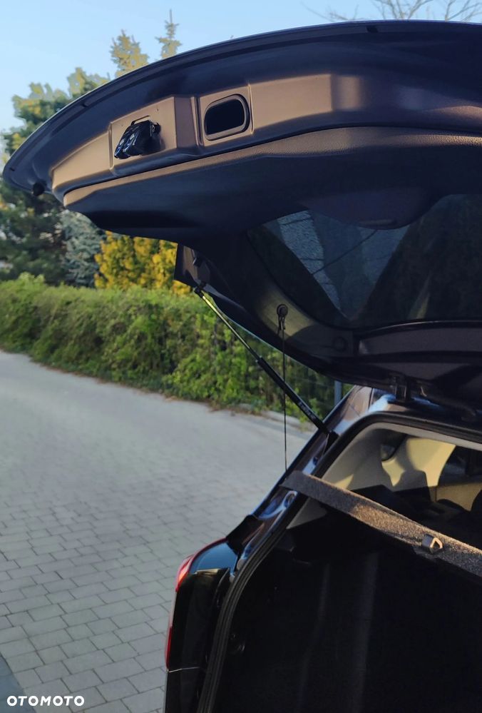 Suzuki SX4 1.6 Comfort Plus - 25