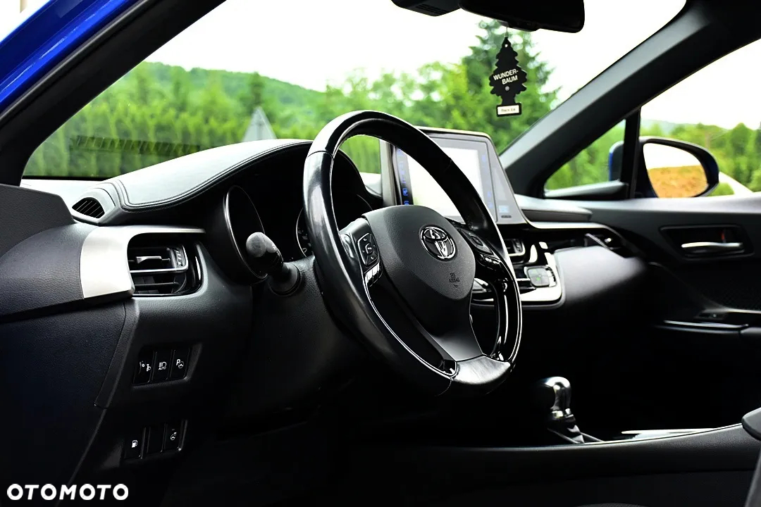 Toyota C-HR - 32