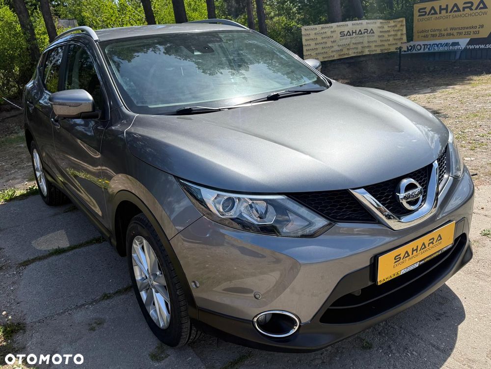Nissan Qashqai - 1