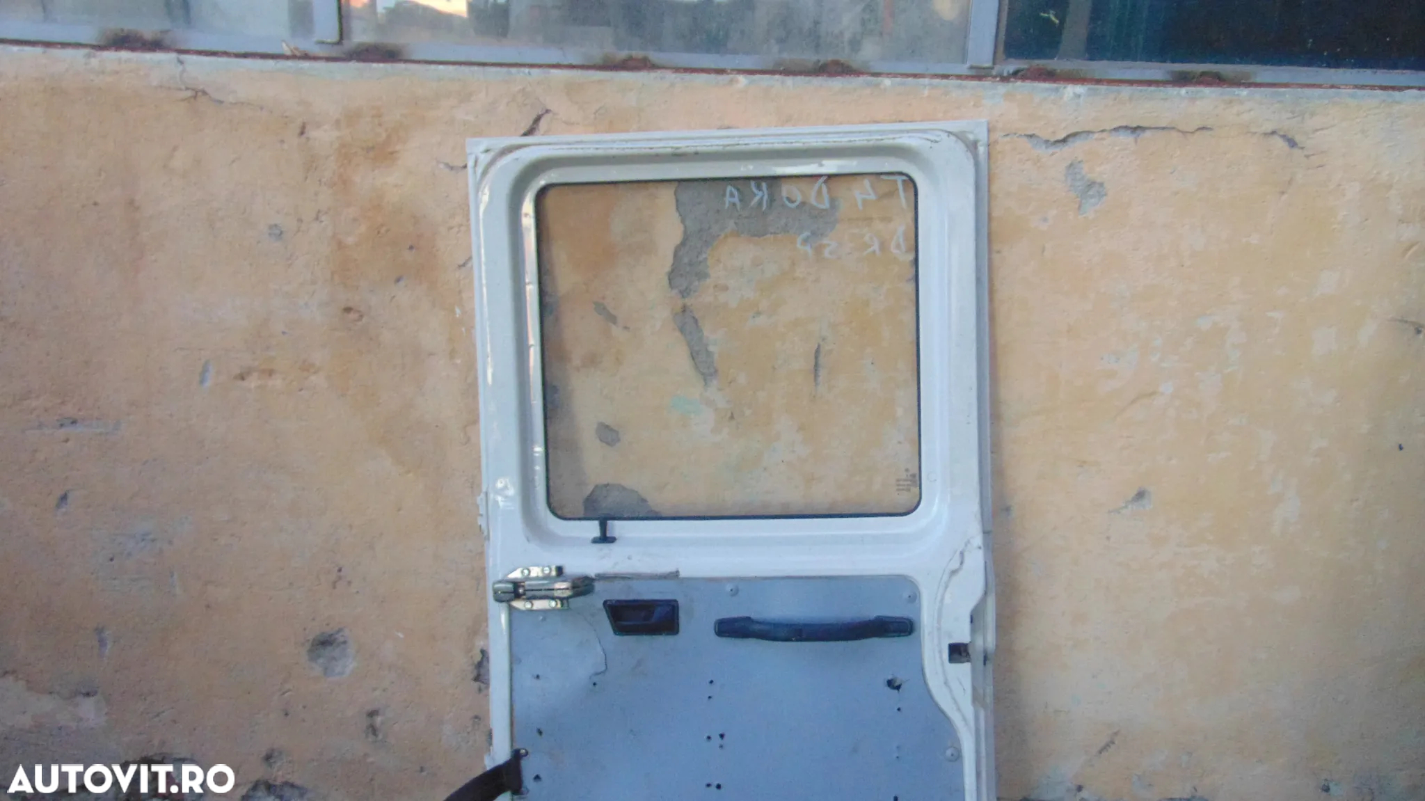 Usa dreapta spate complet echipata VW T4 Doka 1.9 diesel an 1998 - 5