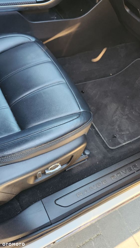 Land Rover Range Rover Evoque 2.0 P200 mHEV R-Dynamic - 15