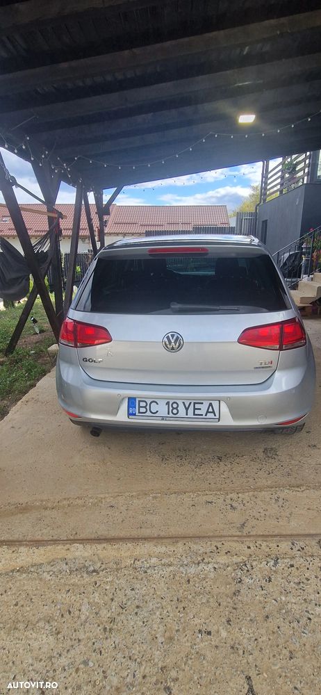 Volkswagen Golf 1.6 TDI DPF BlueMotion Technology Comfortline - 5
