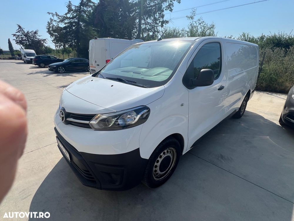 Toyota Proace - 1