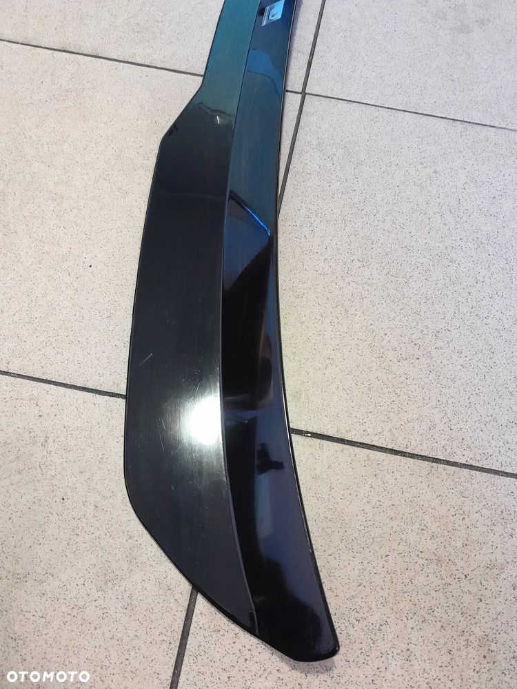 Spoiler lotka klapy tylnej VW Golf V 03-09r. MAXTON Design - 3