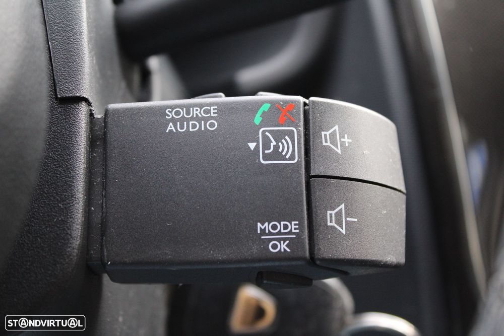 Dacia Sandero TCe 90 Easy-R Comfort - 12