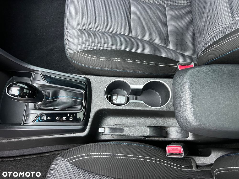 Hyundai i30 1.6 CRDi BlueDrive Premium DCT - 22