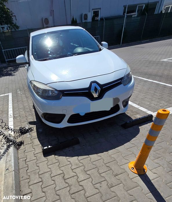 Renault Fluence 1.6 Authentique - 3