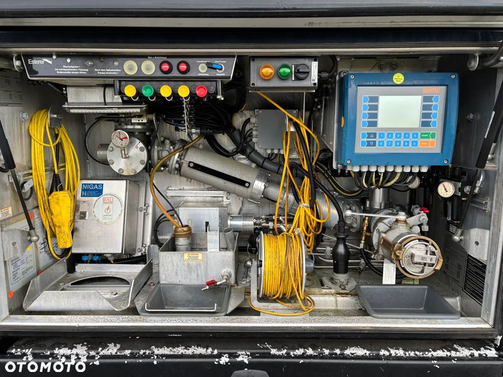 Mercedes-Benz ANTOS 2543 cysterna do dystrybucji paliwa, zabudowa ESTERER , z Niemiec - 18