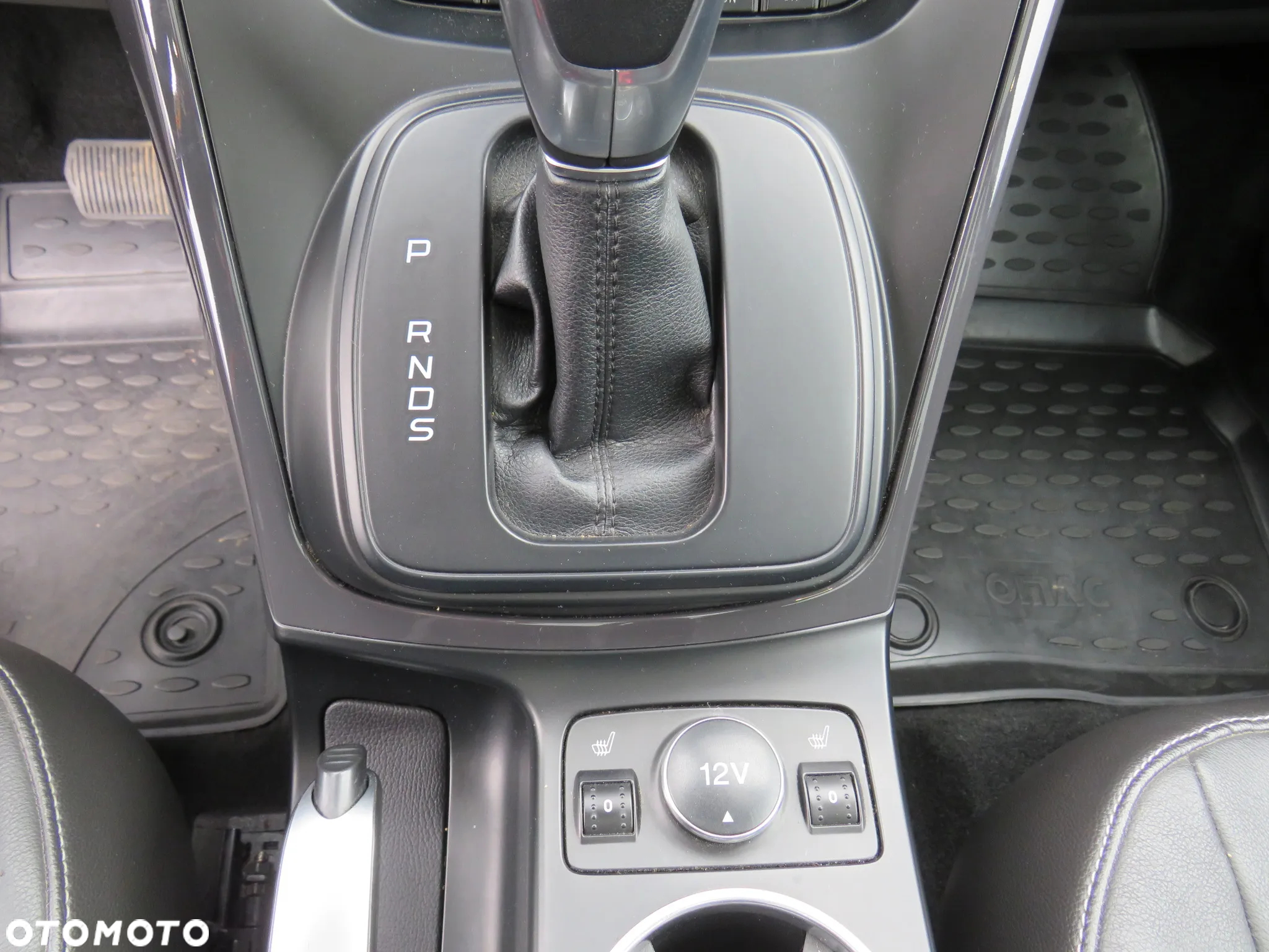 Ford Kuga 2.0 TDCi 4x4 Individual - 24