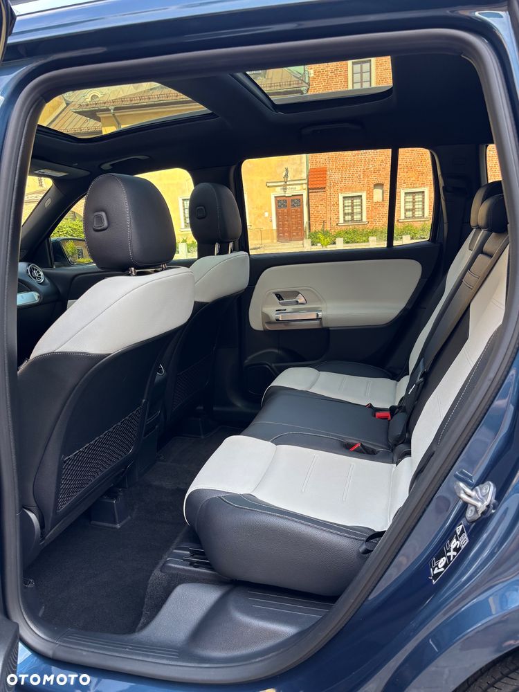 Mercedes-Benz GLB 250 8G-DCT AMG Line - 29