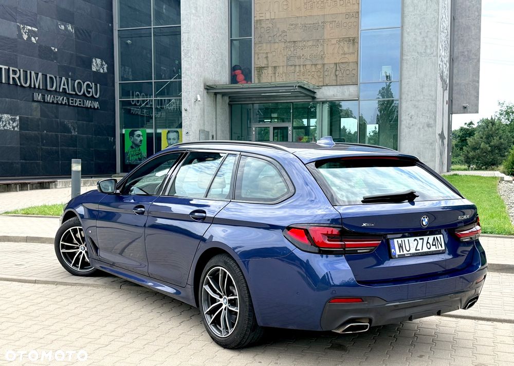 BMW Seria 5 530i xDrive M Sport sport - 11
