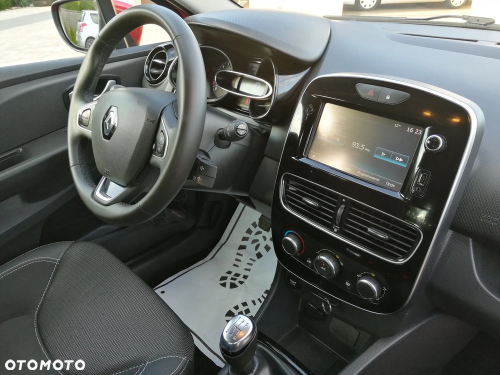 Renault Clio Grandtour (Energy) TCe 90 Bose Edition - 29