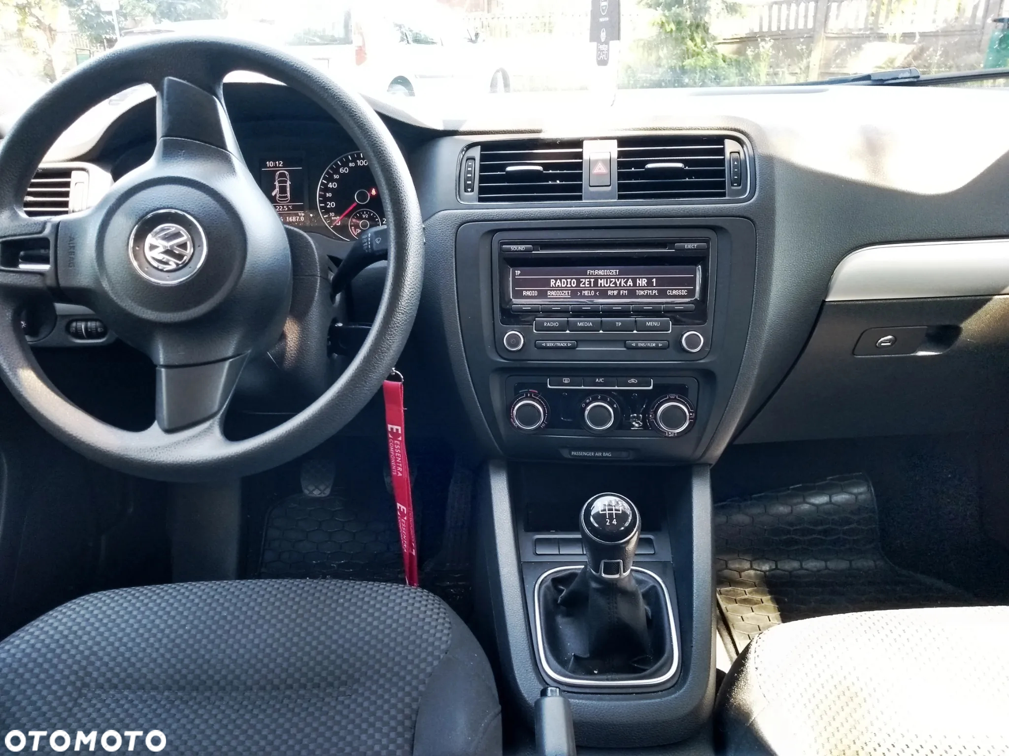 Volkswagen Jetta 1.6 TDI Comfortline - 9