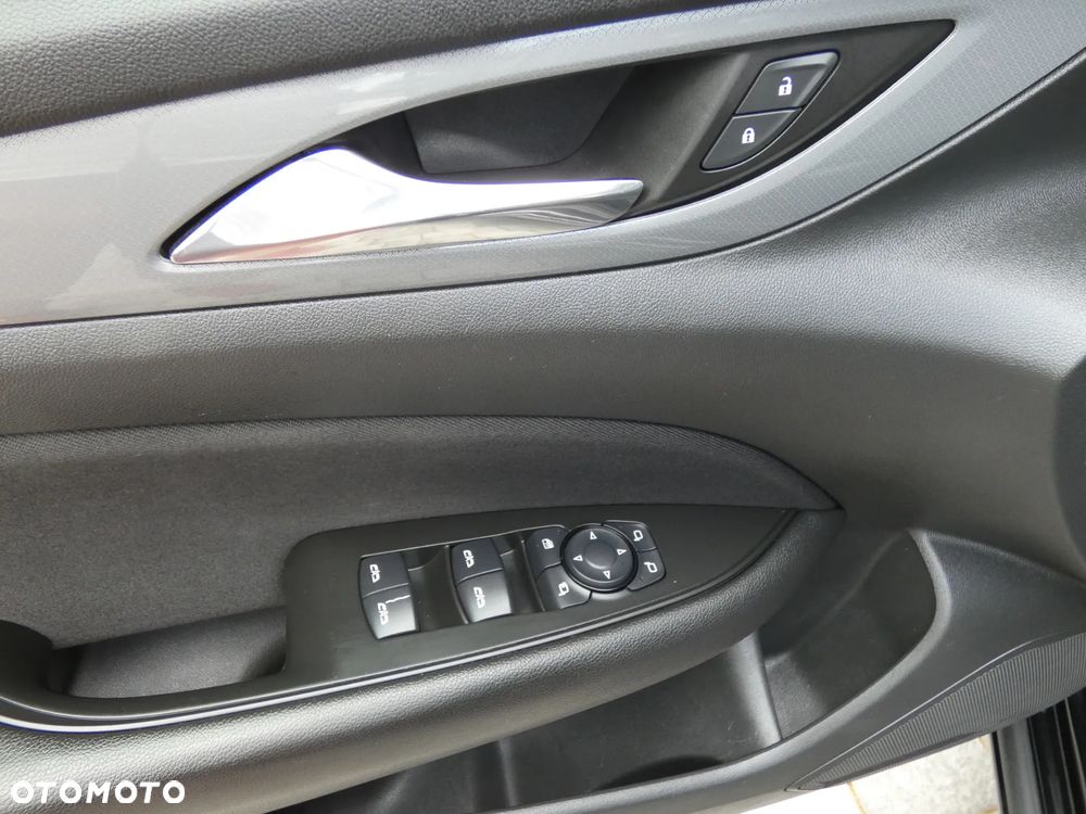 Opel Insignia Sports Tourer 1.6 Diesel Automatik Ultimate - 21