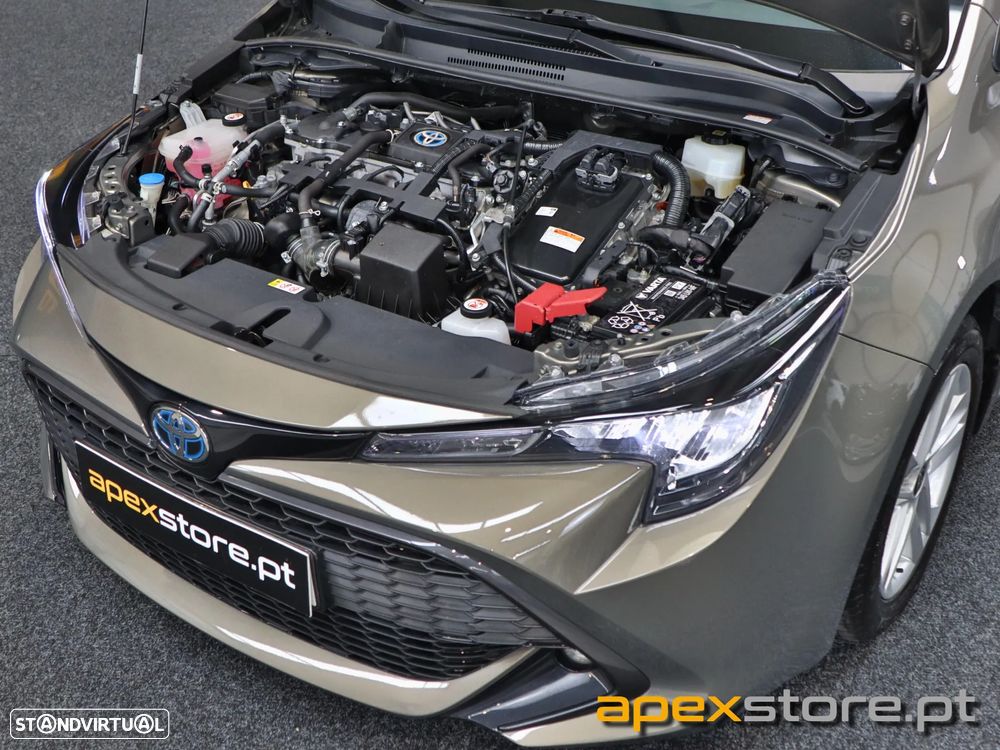 Toyota Corolla Touring Sports 1.8 Hybrid Comfort+P.Sport - 5