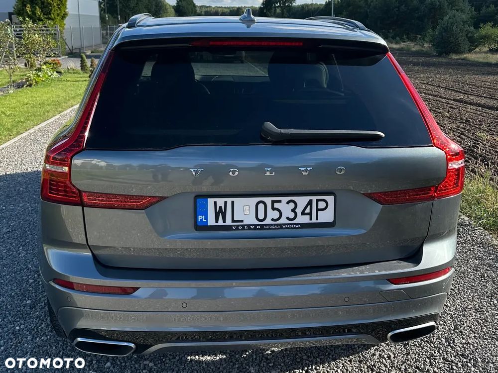 Volvo XC 60 D4 R-Design - 10