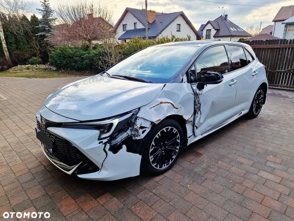 Toyota Corolla 2.0 Hybrid GR Sport Dynamic - 10