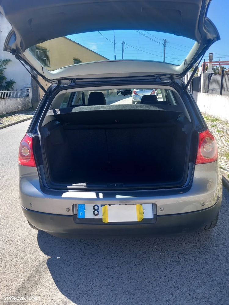 VW Golf 1.9 TDi 6V 4M Confortline - 4