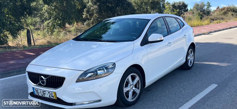 Volvo V40 2018 photo 3