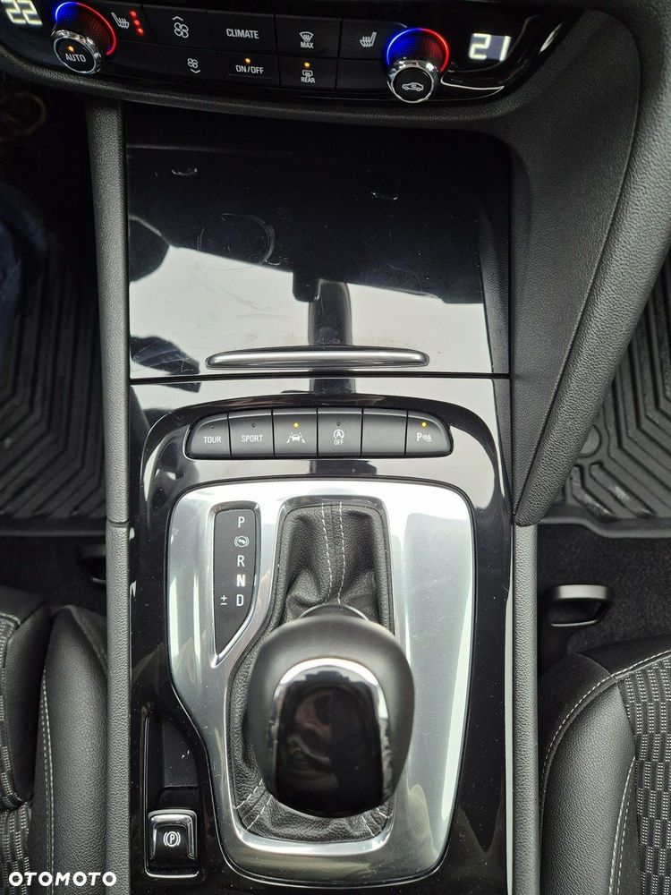 Opel Insignia 1.6 T Elite S&S - 18