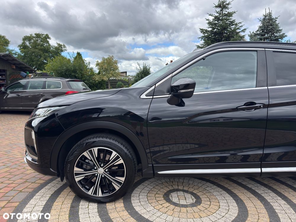 Mitsubishi Eclipse Cross - 12
