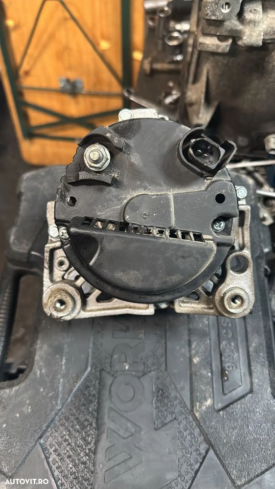 ALTERNATOR 1.2 BENZINA SKODA FABIA - 2