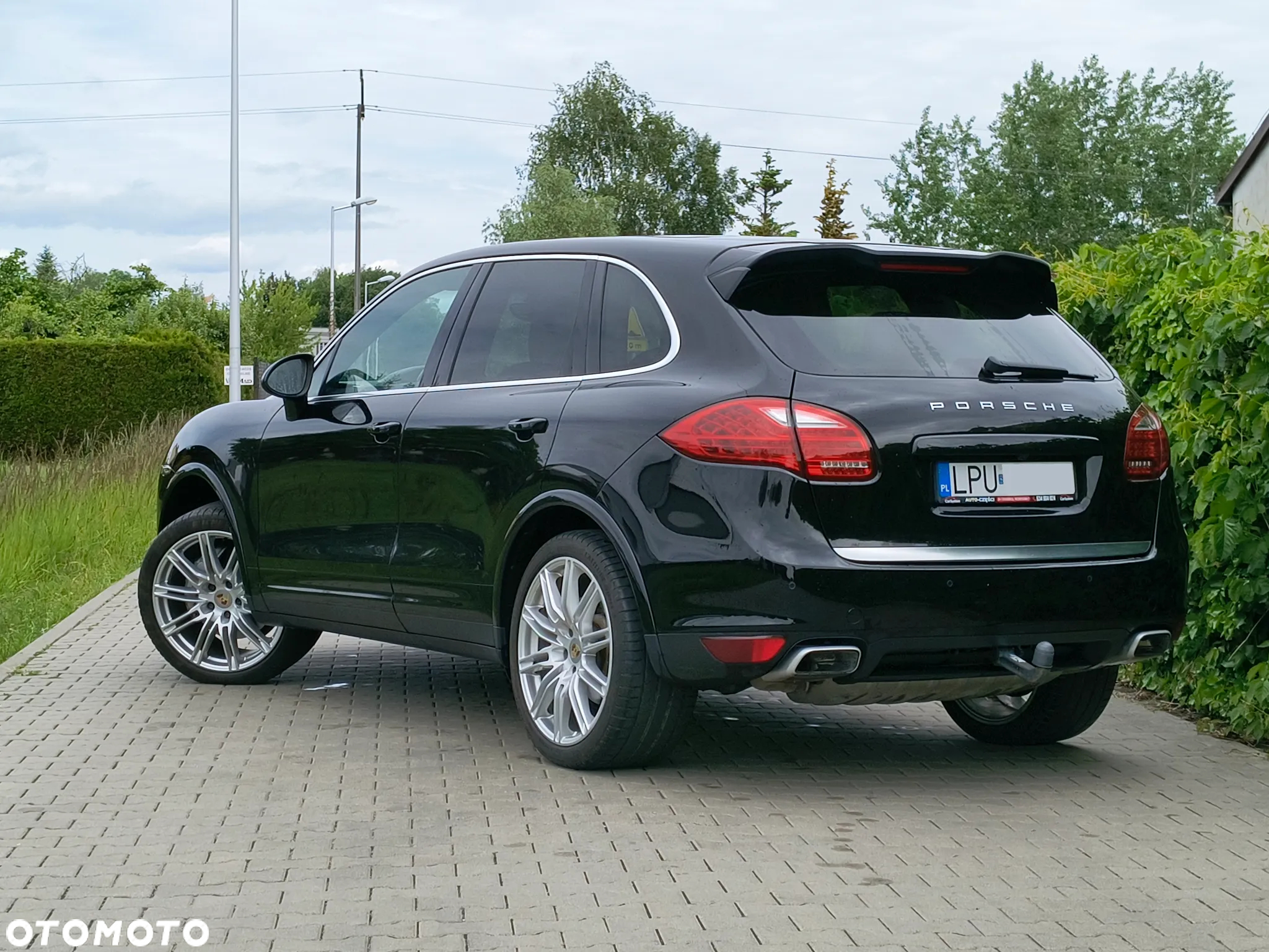 Porsche Cayenne - 4