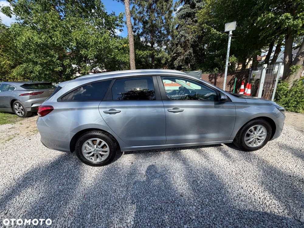 Hyundai i30 1.0 T-GDI Modern - 10