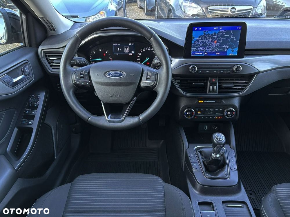 Ford Focus - 28