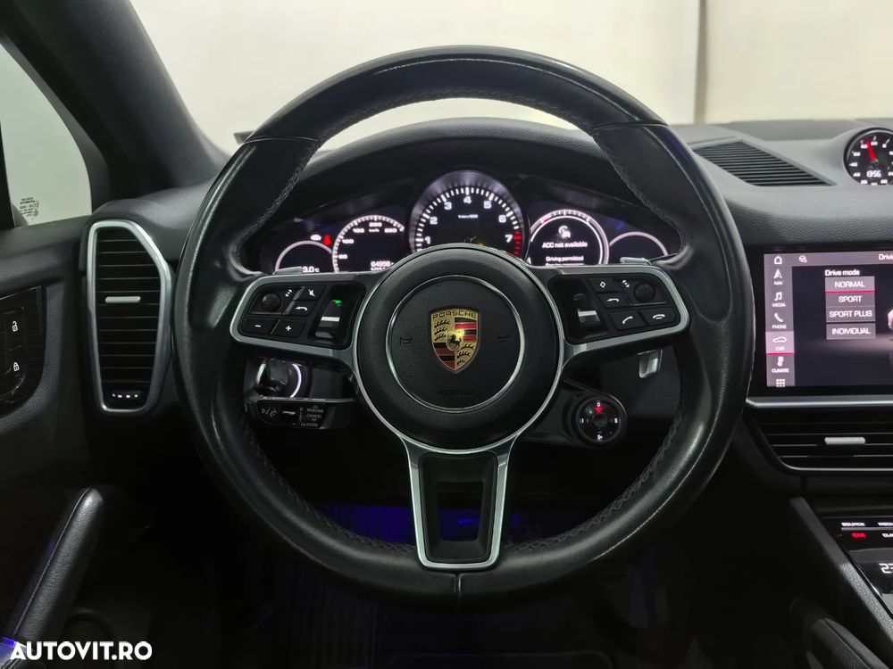 Porsche Cayenne - 17