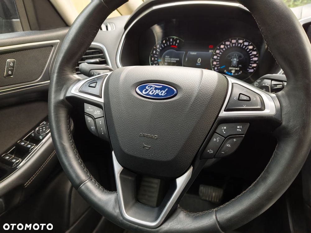Ford S-Max 2.0 EcoBlue Titanium - 13