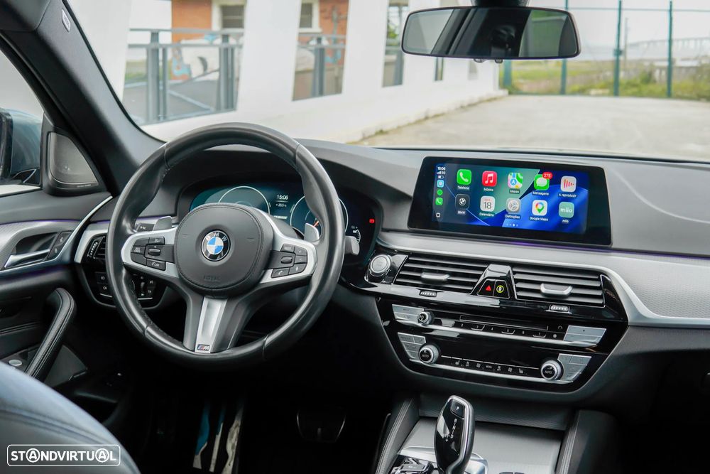 BMW 530 e Pack Desportivo M - 19