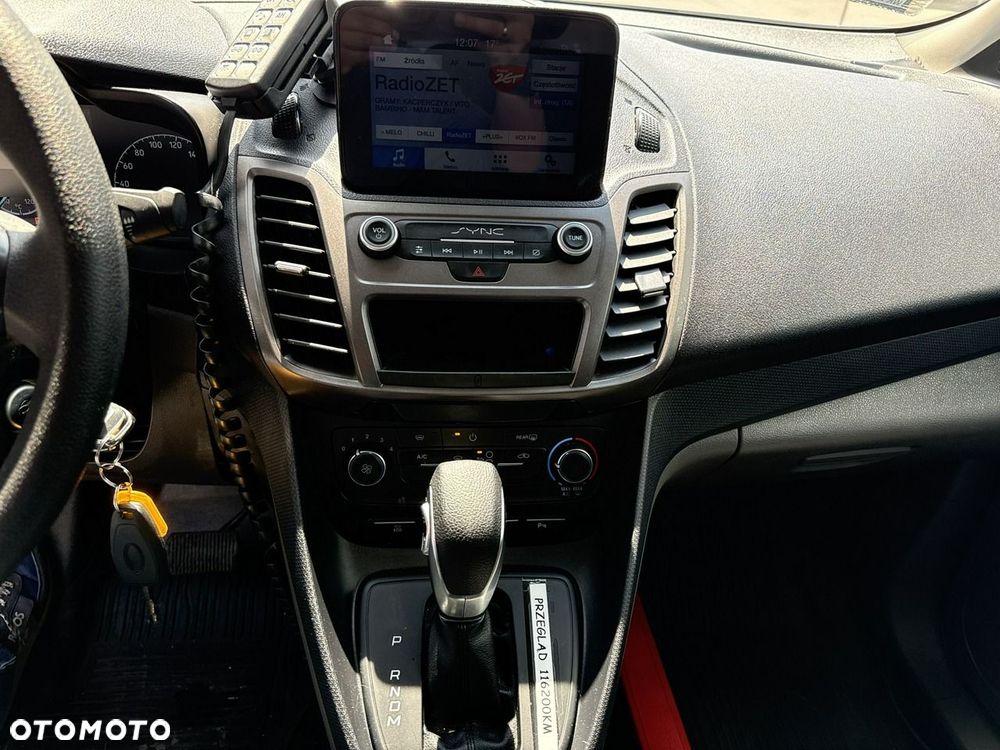 Ford Transit Connect - 11