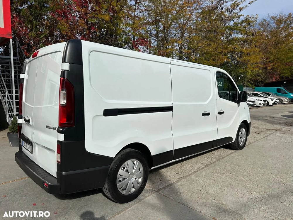 Renault Trafic - 6