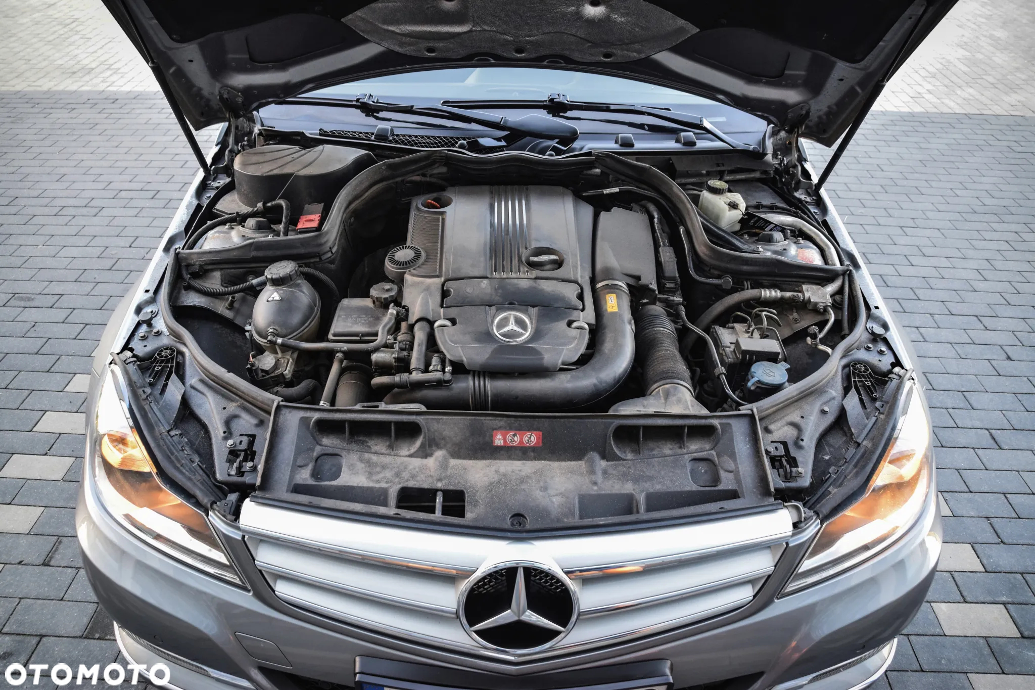 Mercedes-Benz Klasa C 200 (BlueEFFICIENCY) 7G-TRONIC Elegance - 39