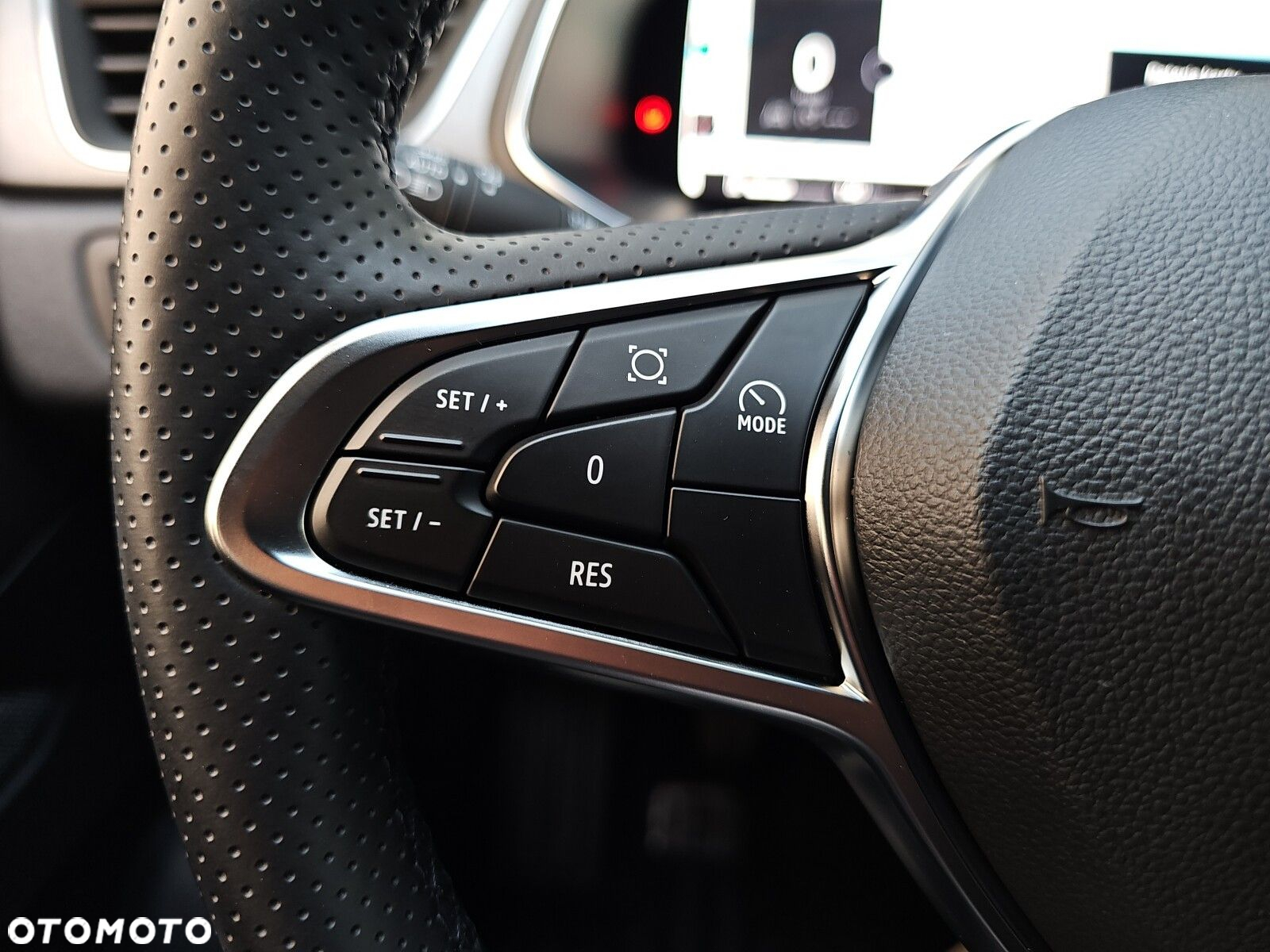 Renault Captur - 15