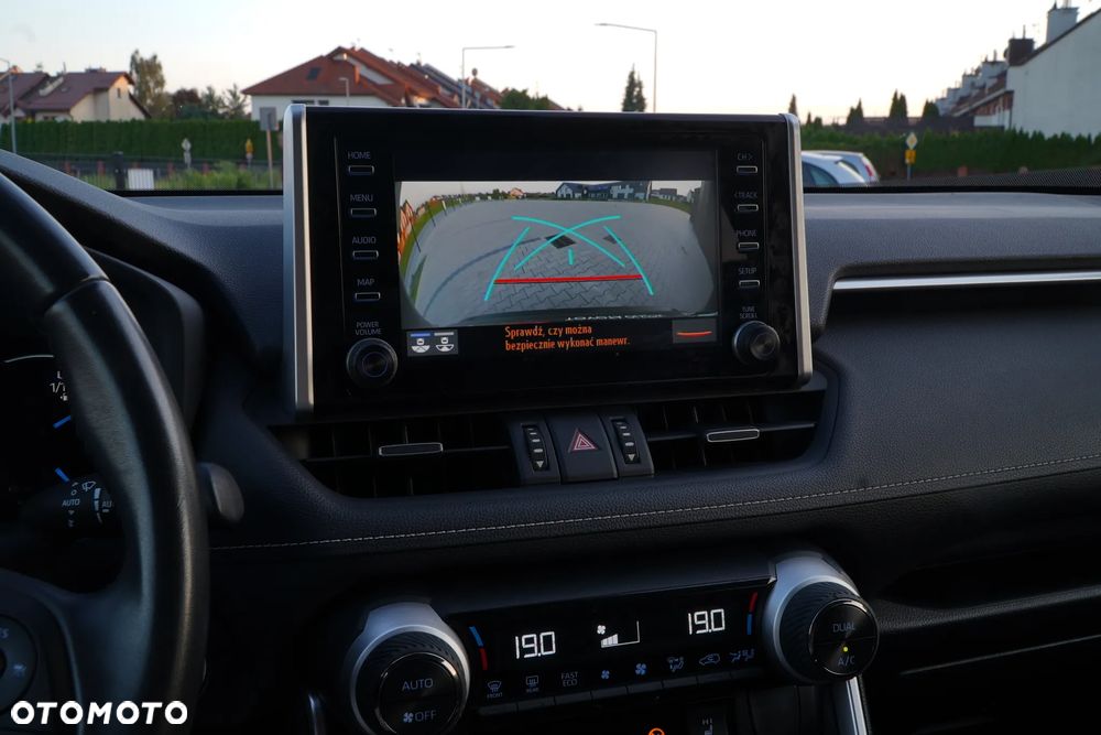 Toyota RAV4 2.5 Hybrid Comfort 4x2 - 12