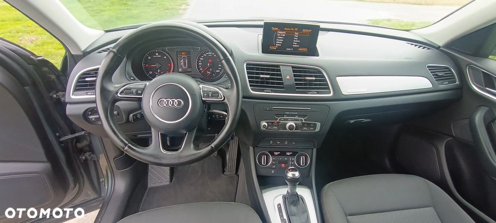 Audi Q3 2.0 TDI Quattro Design S tronic - 30