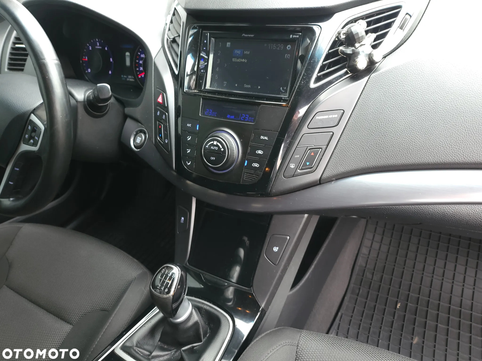 Hyundai i40 1.7 CRDi Comfort + - 3