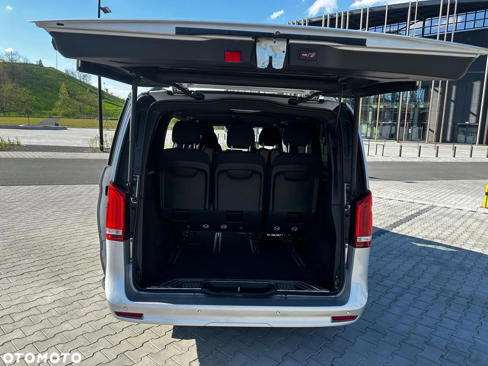 Mercedes-Benz Klasa V 300 d 9G-Tronic (d³ugi) - 13