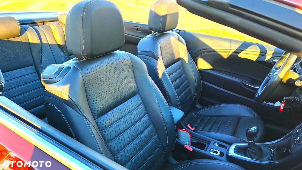 Opel Cascada 2.0 CDTI Cosmo S&S - 11
