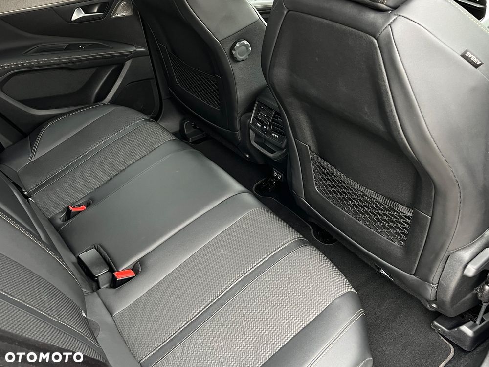 Peugeot 3008 1.5 BlueHDi GT S&S EAT8 - 23