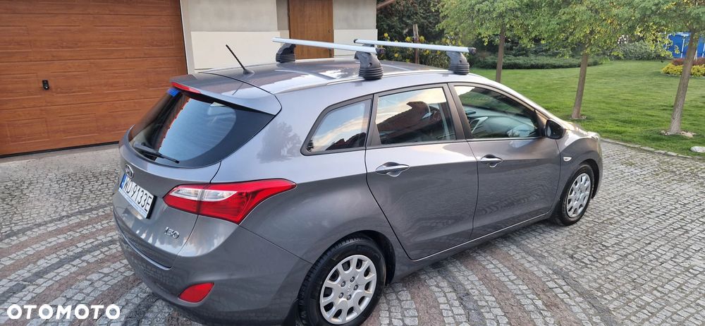 Hyundai i30 1.6 CRDi Comfort - 39